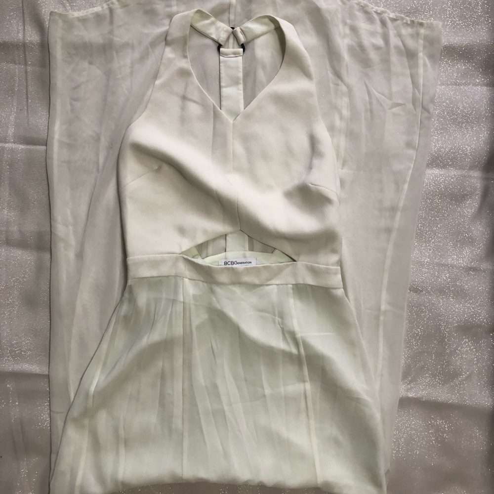BCBG: White Maxi